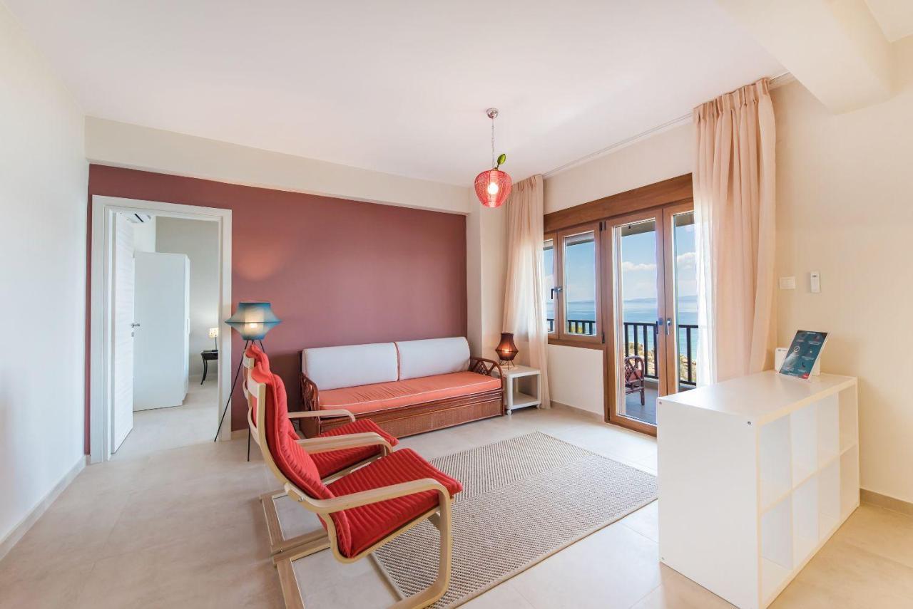 Nereus & Oceanus Beachfront Apartments, Lagonisi Beach #Feelslikehome Ormos Panagias Exteriér fotografie