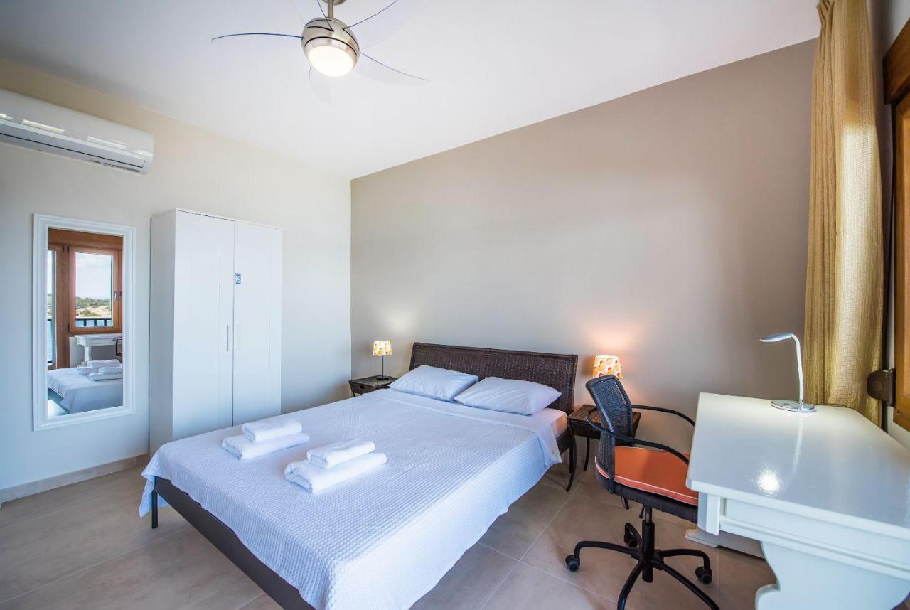 Nereus & Oceanus Beachfront Apartments, Lagonisi Beach #Feelslikehome Ormos Panagias Exteriér fotografie