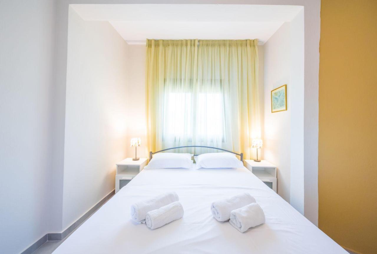 Nereus & Oceanus Beachfront Apartments, Lagonisi Beach #Feelslikehome Ormos Panagias Exteriér fotografie