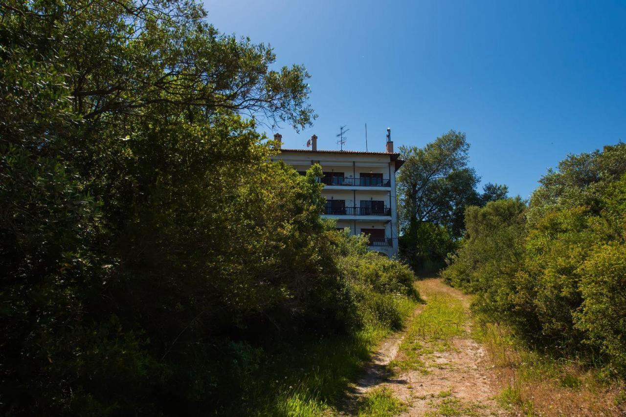 Nereus & Oceanus Beachfront Apartments, Lagonisi Beach #Feelslikehome Ormos Panagias Exteriér fotografie