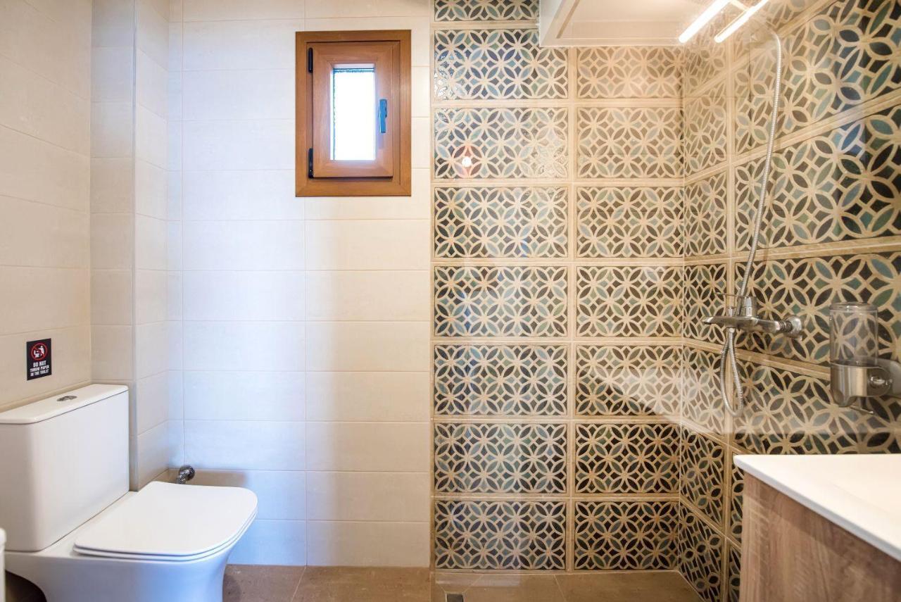 Nereus & Oceanus Beachfront Apartments, Lagonisi Beach #Feelslikehome Ormos Panagias Exteriér fotografie